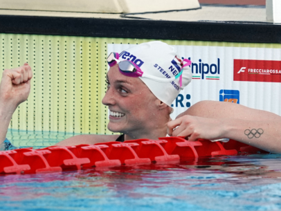 Marrit Steenbergen na het behalen van het wereldrecord op de 100 meter vrije slag