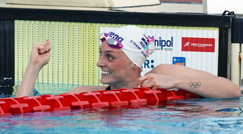 Marrit Steenbergen na het behalen van het wereldrecord op de 100 meter vrije slag